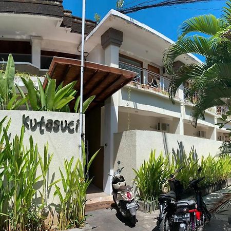 Kuta Suci Beach Hotel Exterior foto
