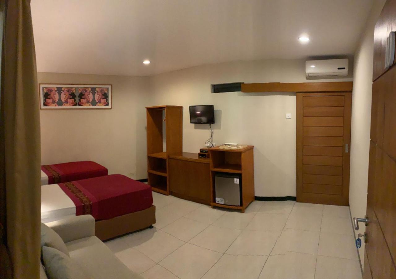 Kuta Suci Beach Hotel Exterior foto